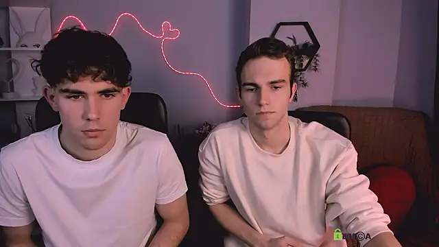 Snapshot of astren_villo chatting on February 2026 01:54:01 PM astren villo online show from February 2026 01:54:01 PM