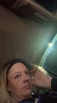 queenkelly1234 online show from April 2026 02:38:02 AM