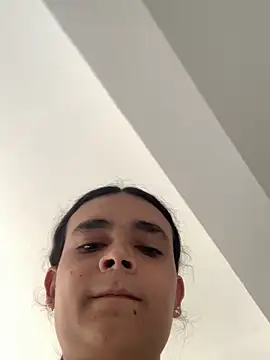 Snapshot of La-Gatiita-trans chatting on March 2026 03:58:01 PM La-Gatiita-trans online show from March 2026 03:58:01 PM