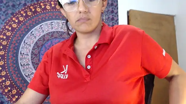 Snapshot of Lucyy_Naugthy chatting on February 2026 01:21:01 AM Lucyy Naugthy online show from February 2026 01:21:01 AM