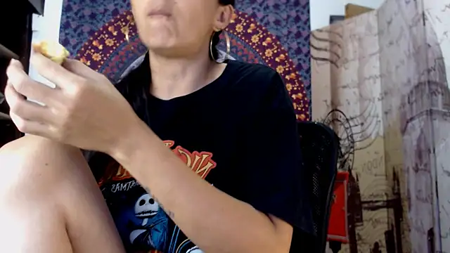 Snapshot of Lucyy_Naugthy chatting on February 2026 01:23:02 AM Lucyy Naugthy online show from February 2026 01:23:02 AM