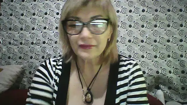 Snapshot of Lia_Ray chatting on November 2025 07:13:02 PM Lia Ray online show from November 2025 07:13:02 PM