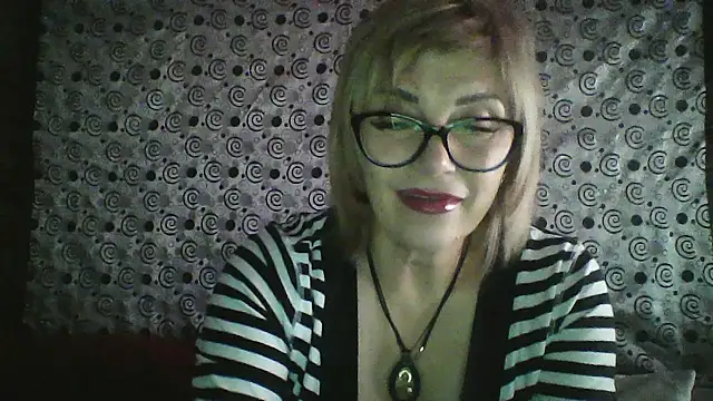 Snapshot of Lia_Ray chatting on November 2025 07:58:02 PM Lia Ray online show from November 2025 07:58:02 PM