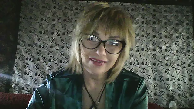 Snapshot of Lia_Ray chatting on March 2026 09:10:01 PM Lia Ray online show from March 2026 09:10:01 PM