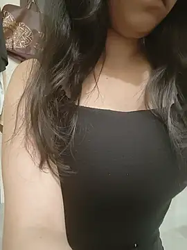 Snapshot of KHAN_BEAUTY chatting on June 2026 08:49:02 AM KHAN BEAUTY online show from June 2026 08:49:02 AM