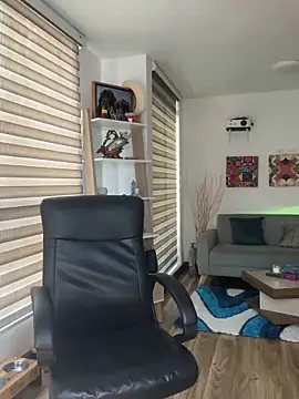 shanabellucy online show from March 2026 05:09:02 PM