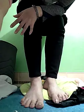 Amanda- ena- online show from November 2025 10:31:02 PM