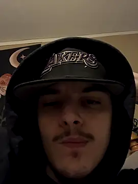 CarmeloA online show from December 2025 08:35:01 PM