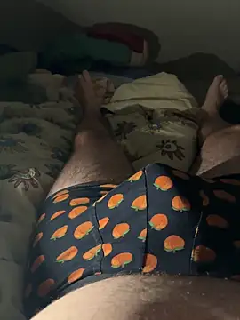 Snapshot of creamydeluxe chatting on November 2025 11:47:02 PM creamydeluxe online show from November 2025 11:47:02 PM