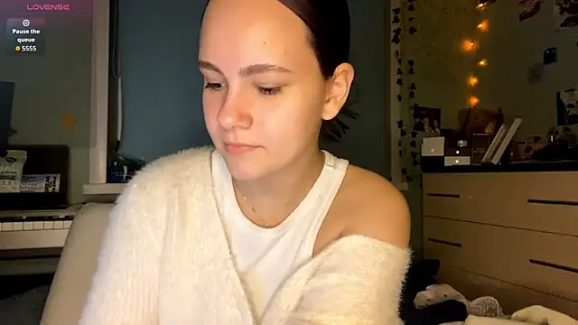 ShinixxxLovers online show from October 2025 01:56:02 PM