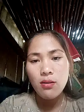 Lyssa-a online show from November 2025 04:01:02 AM