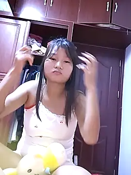 nghi-xinh online show from October 2025 01:45:02 PM