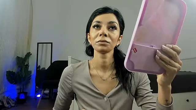 ReneeVoss online show from March 2026 04:28:02 AM