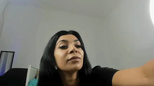 ReneeVoss online show from April 2026 03:04:01 AM