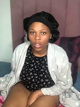 Bubbles156 online show from February 2026 02:40:01 AM