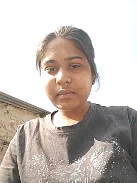 Snapshot of Miss-mallika chatting on January 2026 05:11:02 AM Miss-mallika online show from January 2026 05:11:02 AM