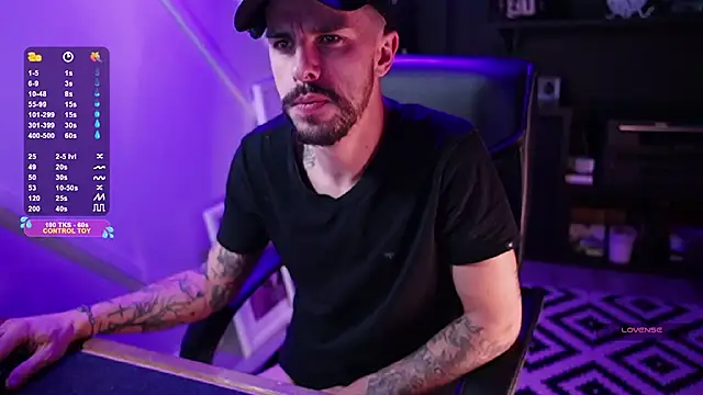 Snapshot of monsieurguitsxxx chatting on December 2025 03:37:02 AM monsieurguitsxxx online show from December 2025 03:37:02 AM