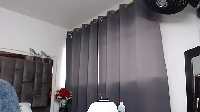 Salmma Milf online show from June 2026 11:48:02 AM