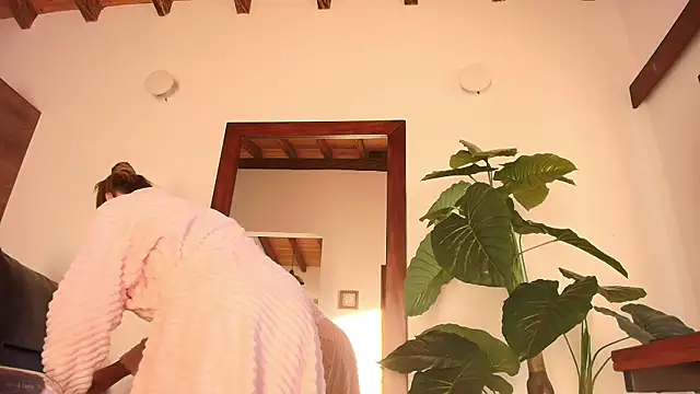 Salmma Milf online show from July 2026 11:50:02 AM