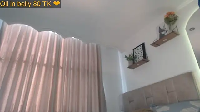 Snapshot of _TiniWild chatting on March 2026 09:04:02 PM TiniWild online show from March 2026 09:04:02 PM
