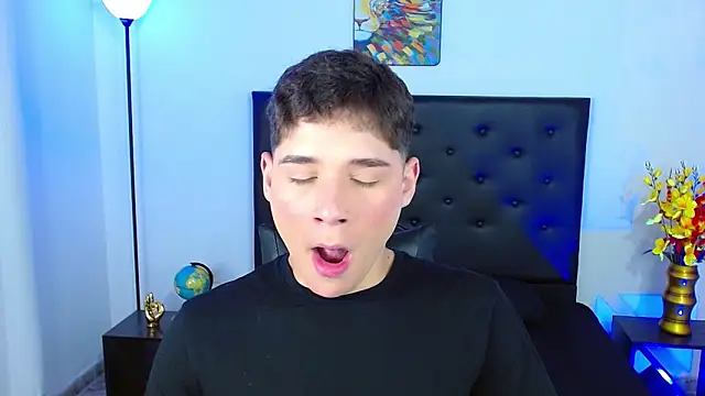 Mattass18 online show from April 2026 01:38:02 PM