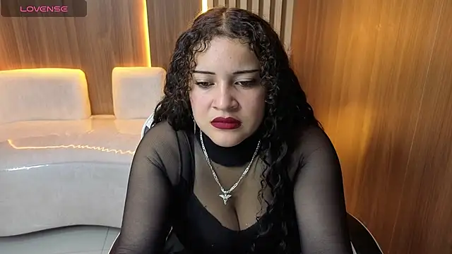 Moon Tx online show from October 2025 01:03:02 PM