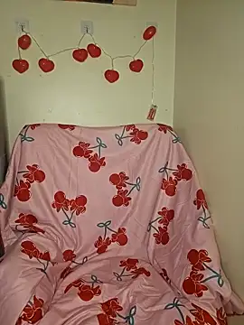 LucyMiax online show from February 2026 08:27:02 PM