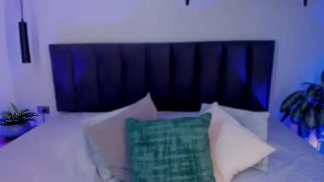 AilanaCortes online show from February 2026 12:15:01 PM