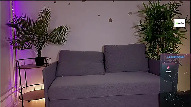 Snapshot of cute_cake chatting on June 2026 09:48:01 PM cute cake online show from June 2026 09:48:01 PM