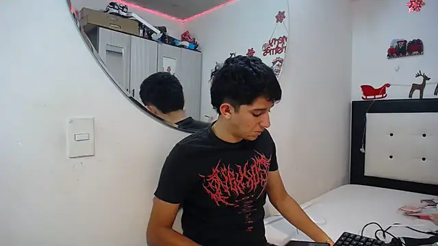 Dravith Valery online show from December 2025 04:28:02 AM