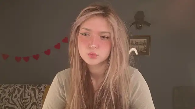 BellaSink online show from April 2026 05:34:02 AM