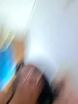 Caritovivi online show from October 2025 07:37:01 PM