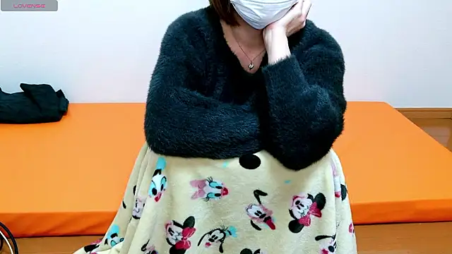 Snapshot of miyuki2000 chatting on November 2025 07:42:02 AM miyuki2000 online show from November 2025 07:42:02 AM