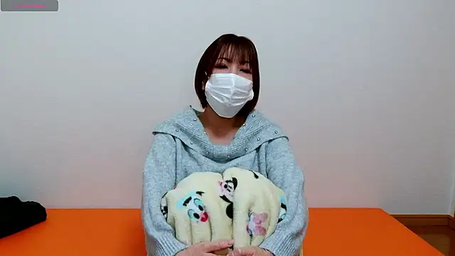 Snapshot of miyuki2000 chatting on November 2025 06:27:01 AM miyuki2000 online show from November 2025 06:27:01 AM