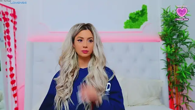 Snapshot of AriannaSins chatting on March 2025 01:06:02 PM AriannaSins online show from March 2025 01:06:02 PM