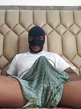 Mysterious Prince online show from December 2025 07:25:01 AM