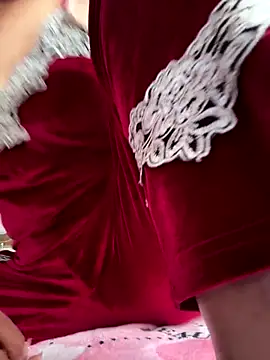 Snapshot of aini-maili chatting on October 2025 11:41:02 PM aini-maili online show from October 2025 11:41:02 PM