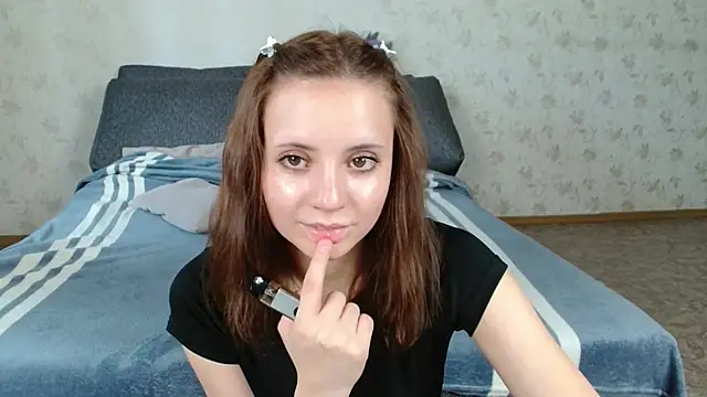 Snapshot of evaa_here_ chatting on July 2026 09:37:02 AM evaa here online show from July 2026 09:37:02 AM