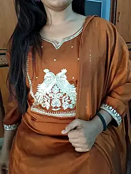 Snapshot of Meera-telugu chatting on October 2025 04:46:01 AM Meera-telugu online show from October 2025 04:46:01 AM