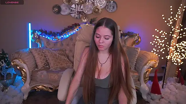 Snapshot of QueenEvieX chatting on December 2025 07:13:02 AM QueenEvieX online show from December 2025 07:13:02 AM