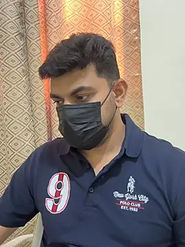 Handsome8677 online show from July 2026 02:43:02 PM