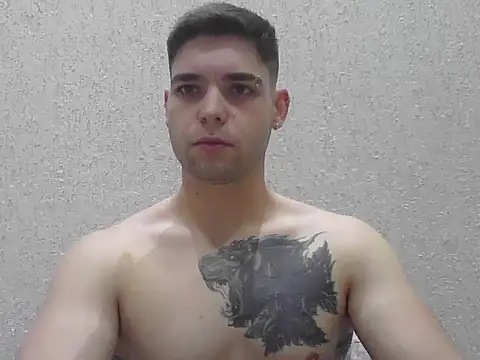 Zure-xxx online show from March 2026 09:33:02 PM