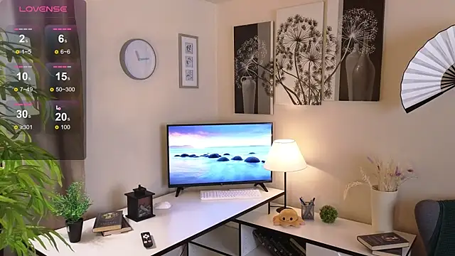 Snapshot of Marie_Long chatting on January 2026 07:30:01 PM Marie Long online show from January 2026 07:30:01 PM