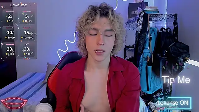 Lyric Mirage online show from November 2025 08:13:02 PM