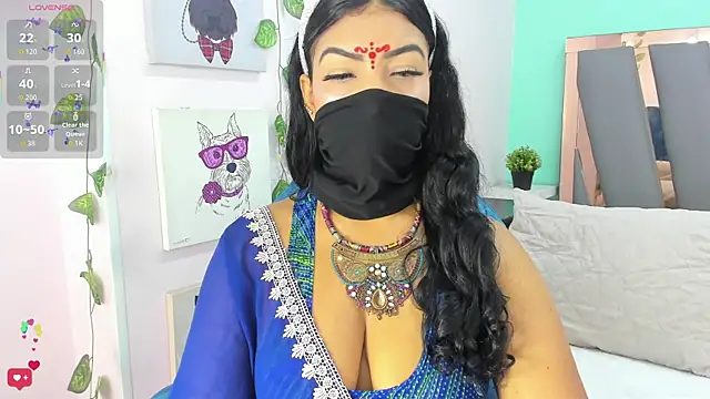 Snapshot of Iniya_Parul chatting on June 2026 02:00:02 PM Iniya Parul online show from June 2026 02:00:02 PM