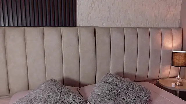 Snapshot of Aaron_Eze chatting on January 2026 08:11:02 PM Aaron Eze online show from January 2026 08:11:02 PM