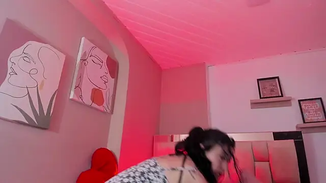 Eviiece online show from October 2025 03:09:01 AM