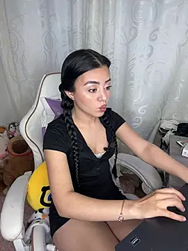 Midori rosse online show from May 2026 10:59:02 PM