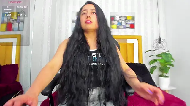 Samanta Fischer online show from December 2025 11:27:02 AM