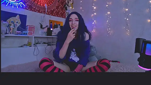 whoalexxa online show from November 2025 08:29:01 PM